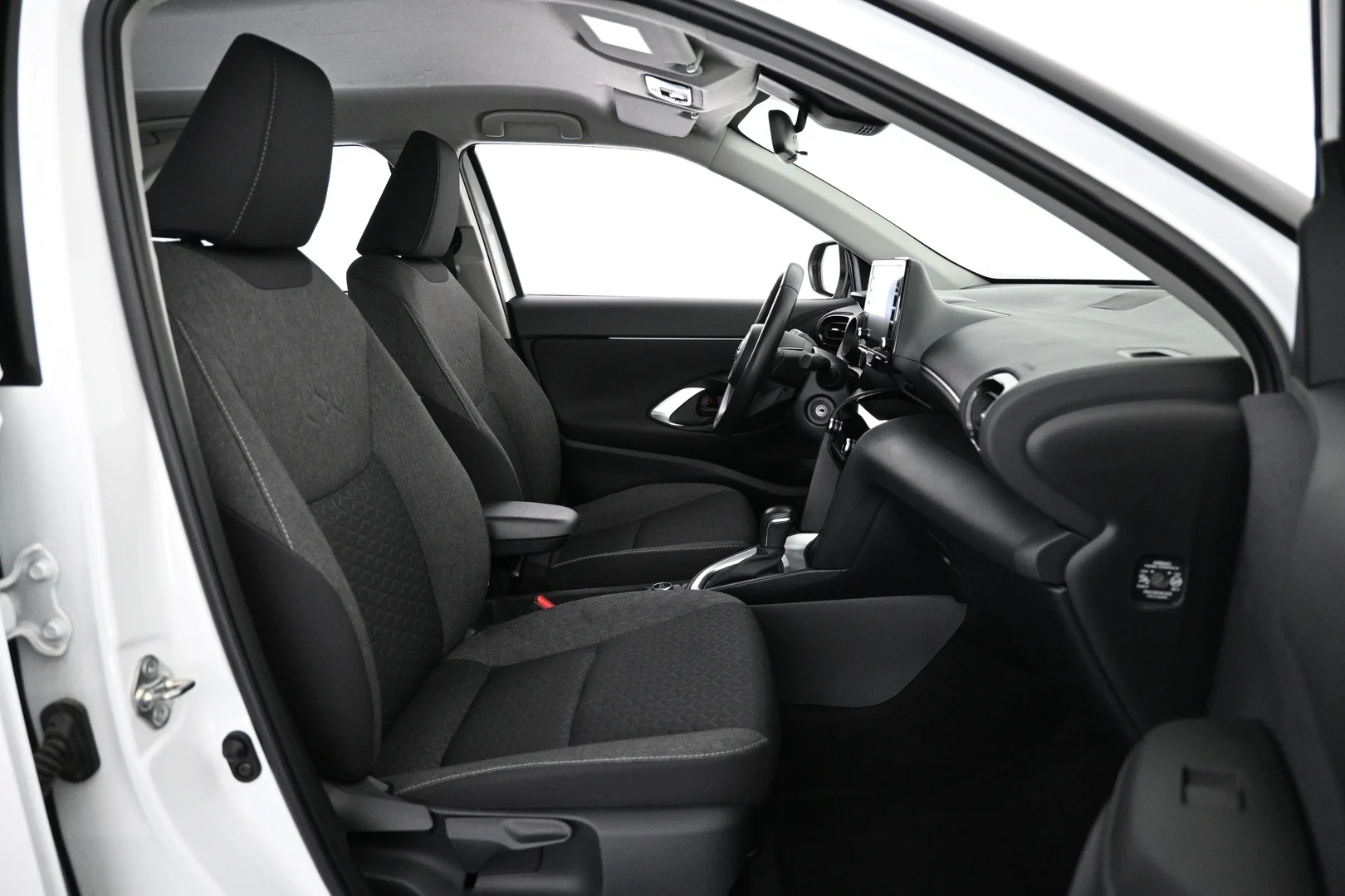 Car Image - 2WJnwQPrMPXPcnJhWM5UfM