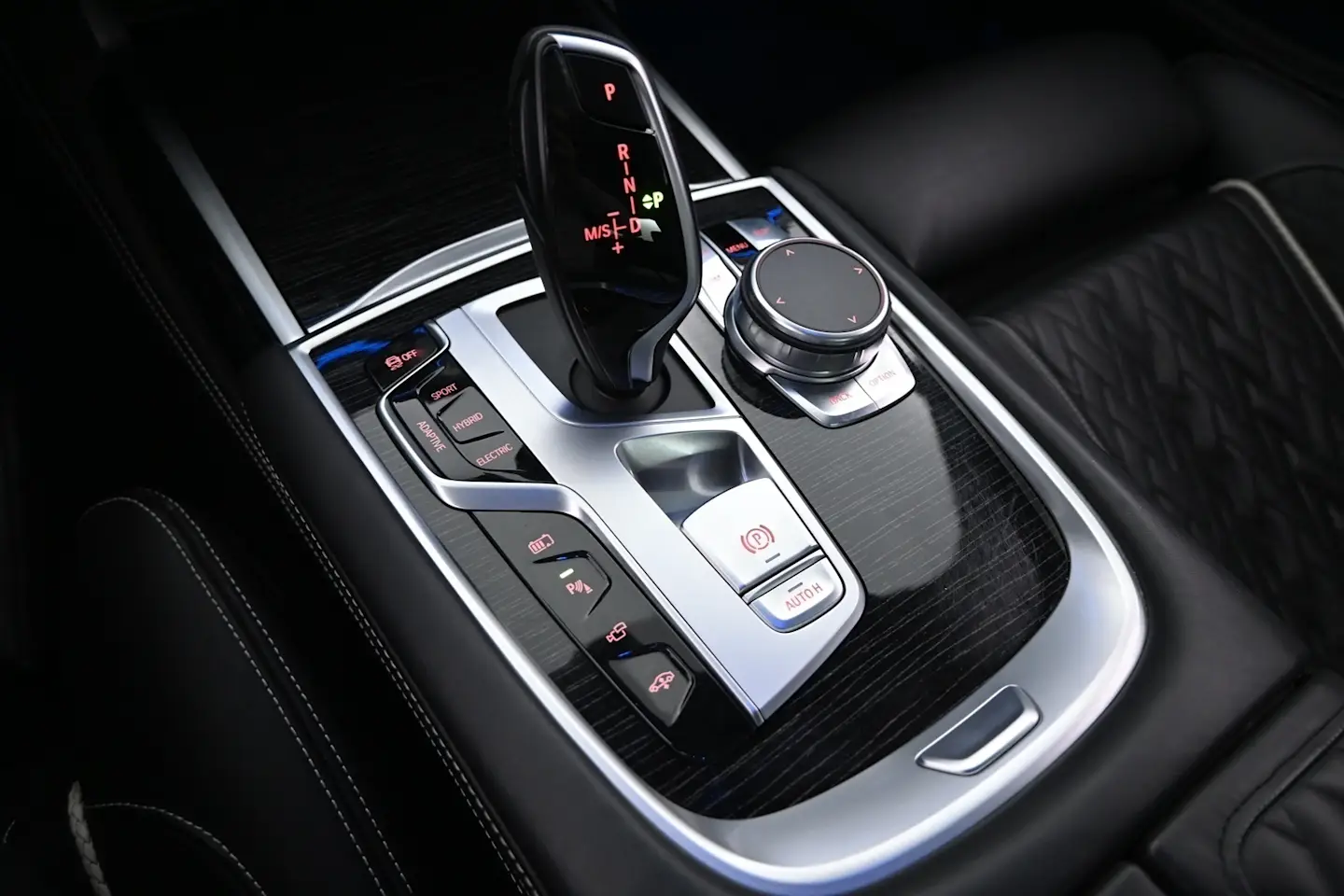 Car Image - 6SmPiGu3f0uVvcStaxfCRD