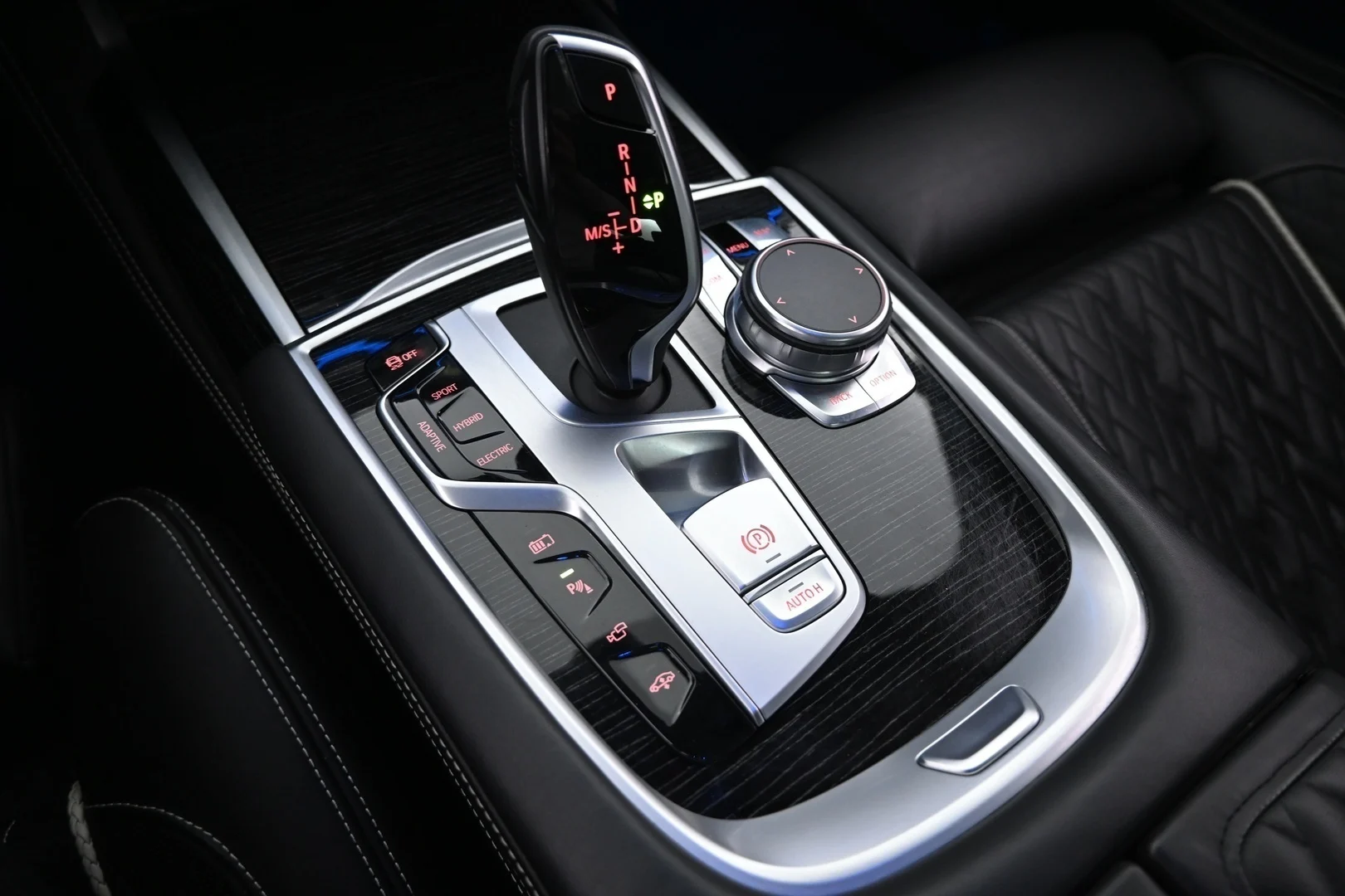 Car Image - 6SmPiGu3f0uVvcStaxfCRD