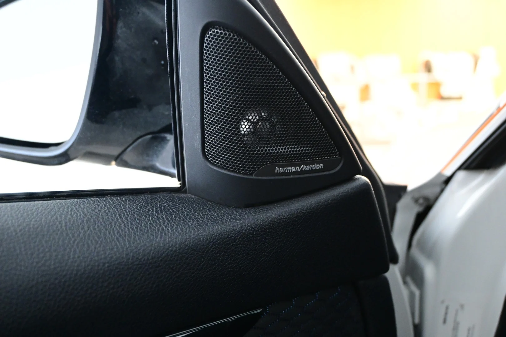 Car Image - IMHmaXyo4RcL2EFdBxKhz