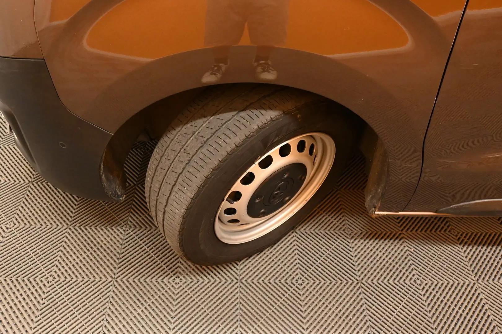 Car Image - 3BPoZbHqA196n2vQdFEJVE