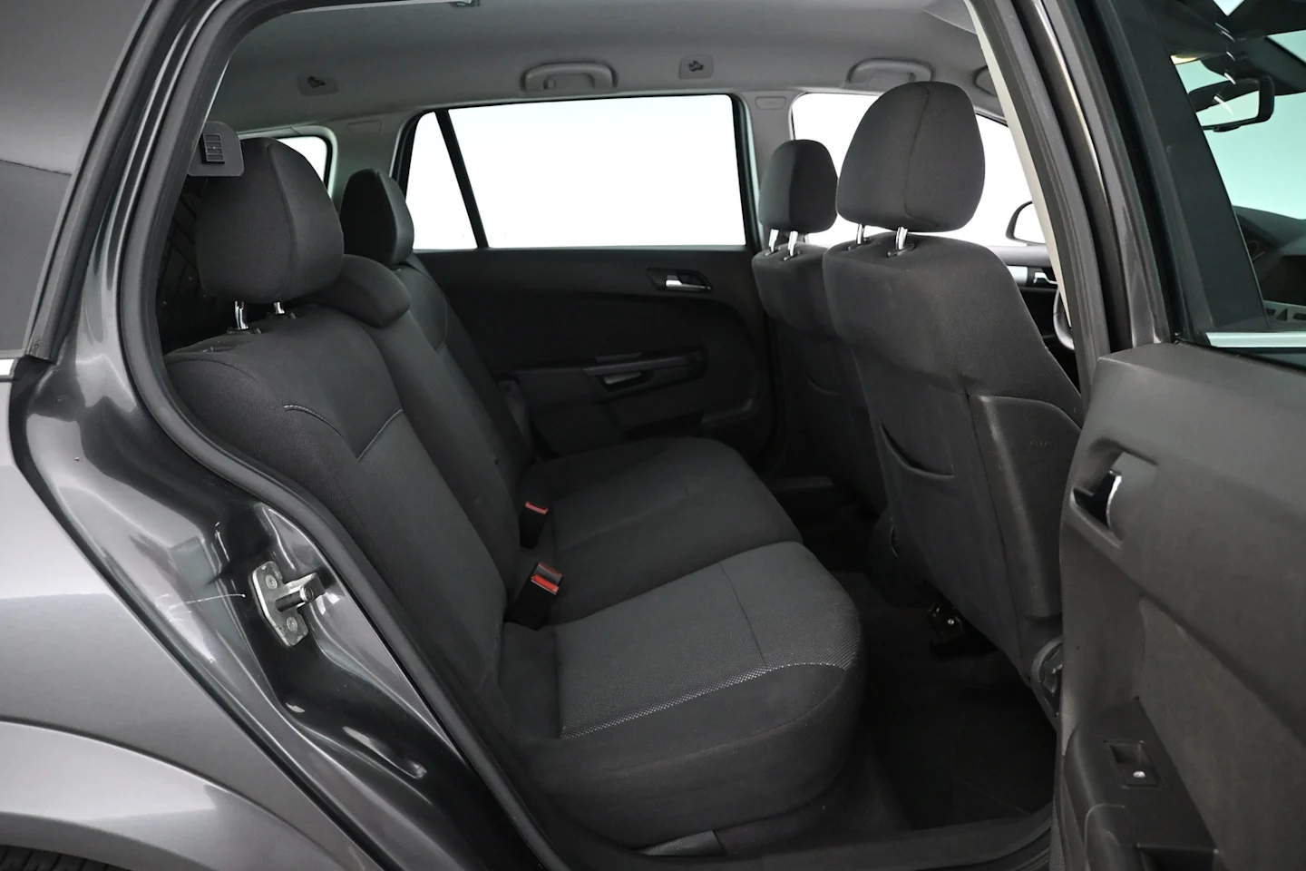 Car Image - 4DIHXRmKdXwT7VFAtHdJVA