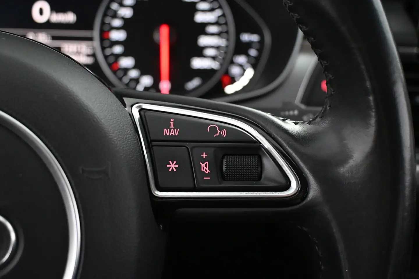 Car Image - 1cnrSrhVEflOorpfUtQqtZ