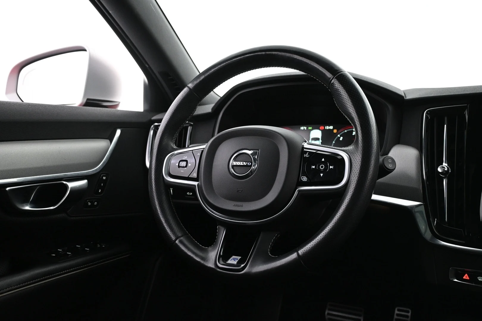 Car Image - 2f3fQ4gvhUomZyByH227tA