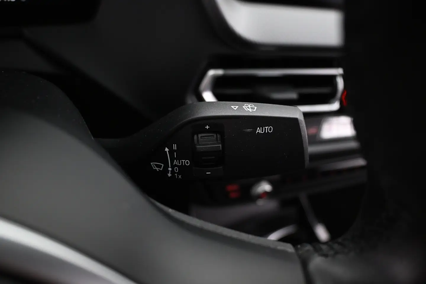 Car Image - 3cjM8sbgLXlZoz8ihgNAju