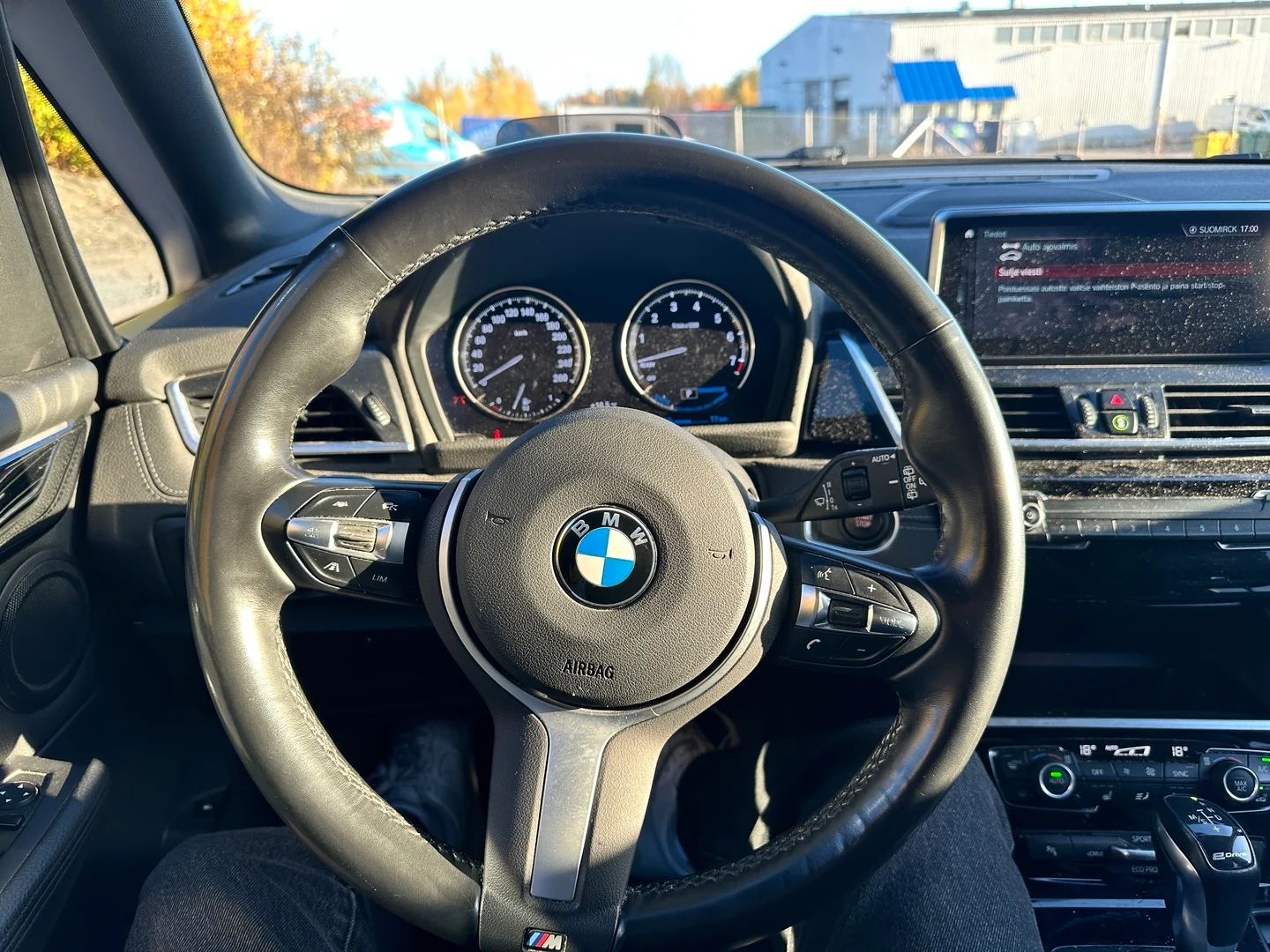 Car Image - fIZ03KGN7Mu4uGEDF4Ukw