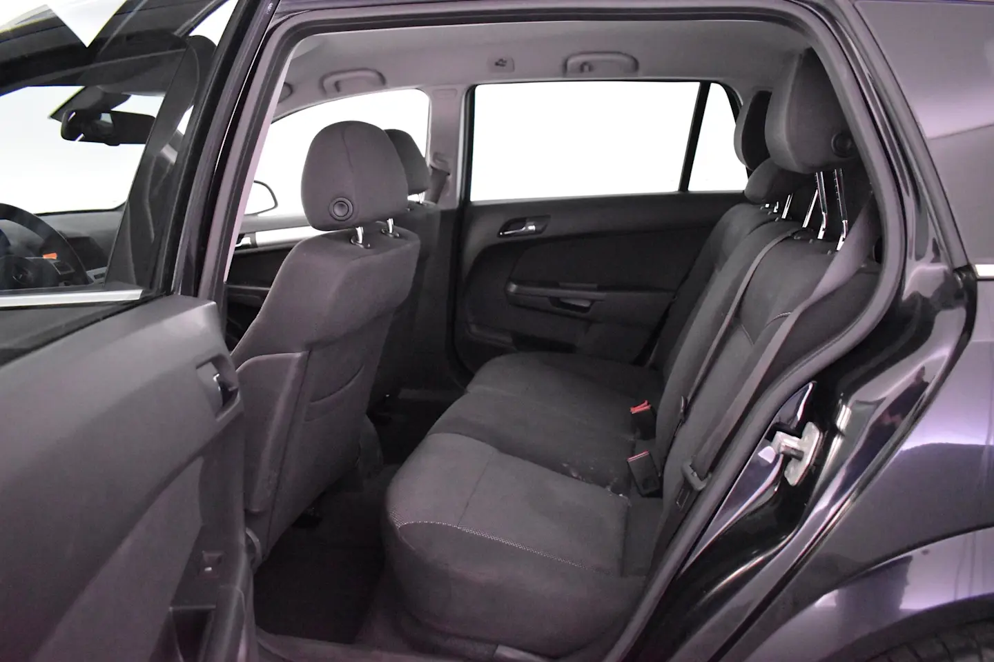 Car Image - 5NP02Rn6mF6lEVqAVJNLFV