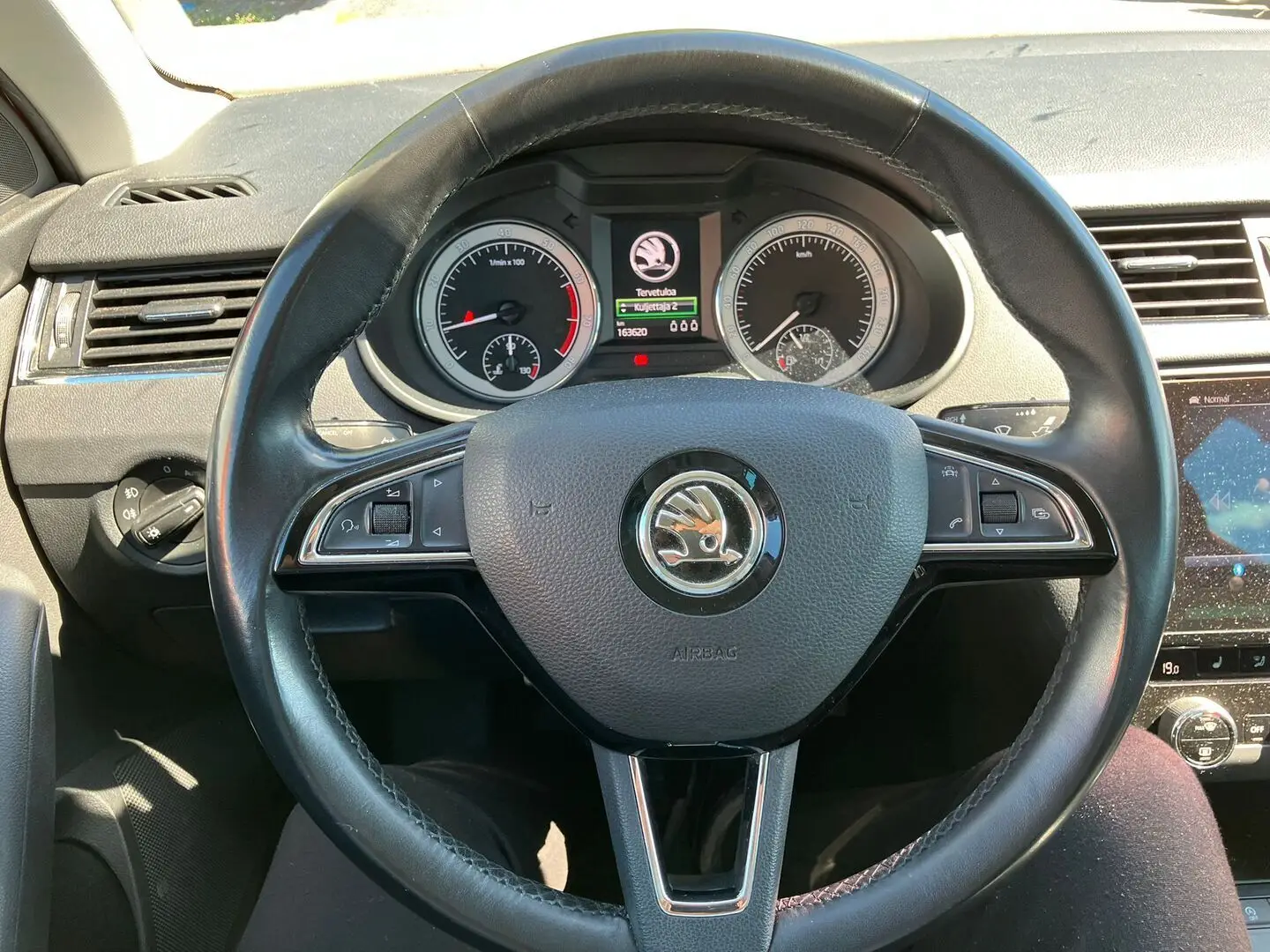 Car Image - 2jZH7NYS1eFwQTMPuji5pK