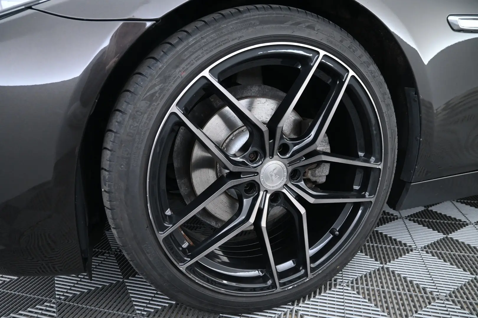 Car Image - 3hWrqkZoikzHBL3BXIyoZg