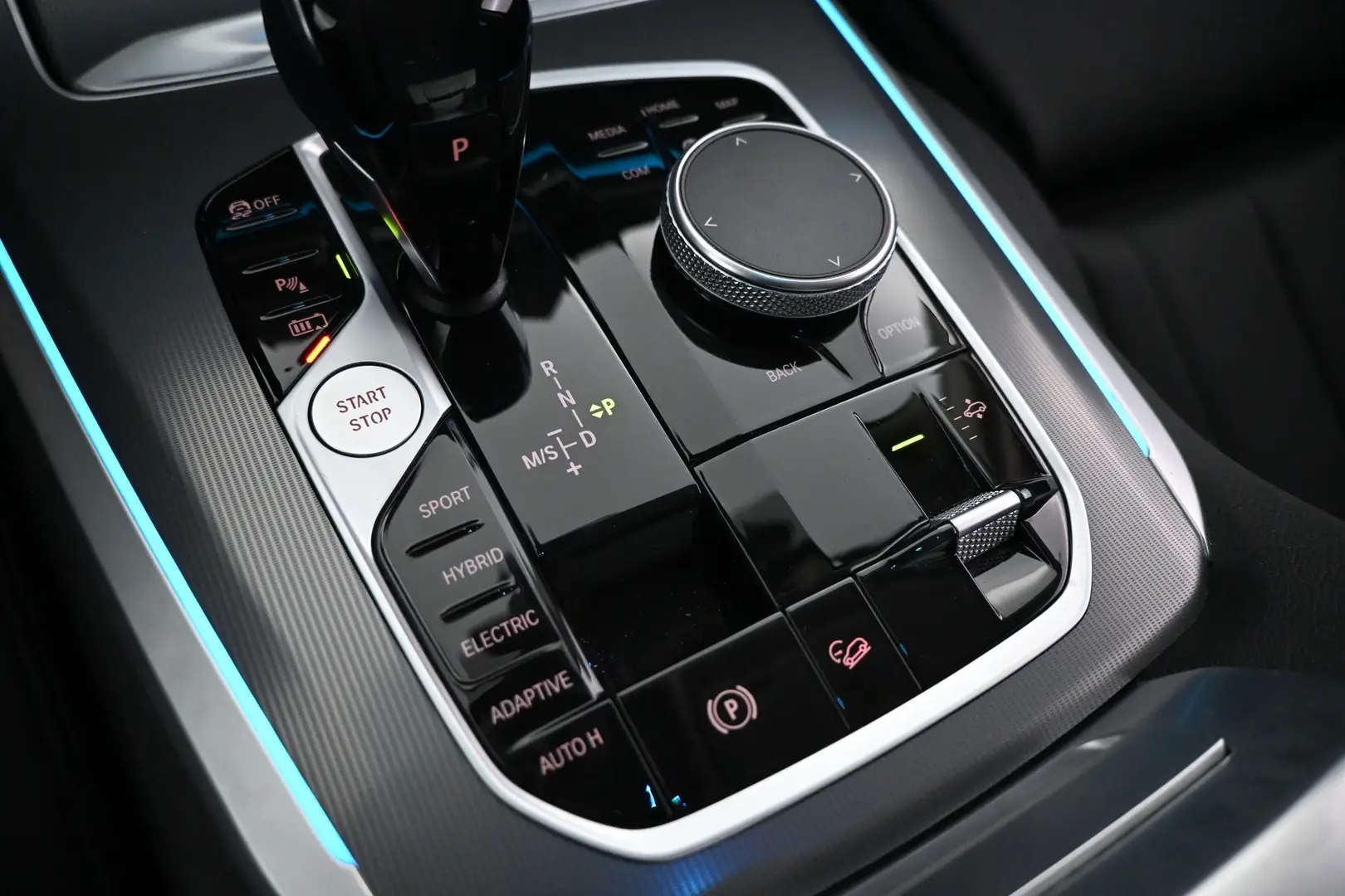 Car Image - 72XWkjsm64q9QIALE7KKsM