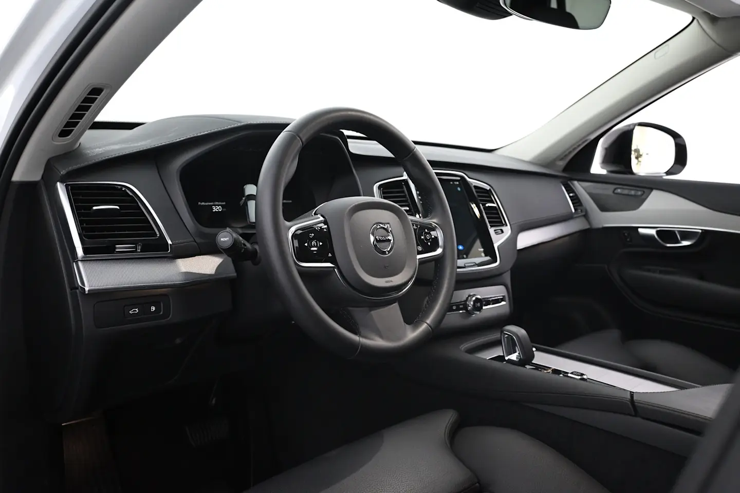 Car Image - 6o8AC9tRXoV5hGoi2MLqc9