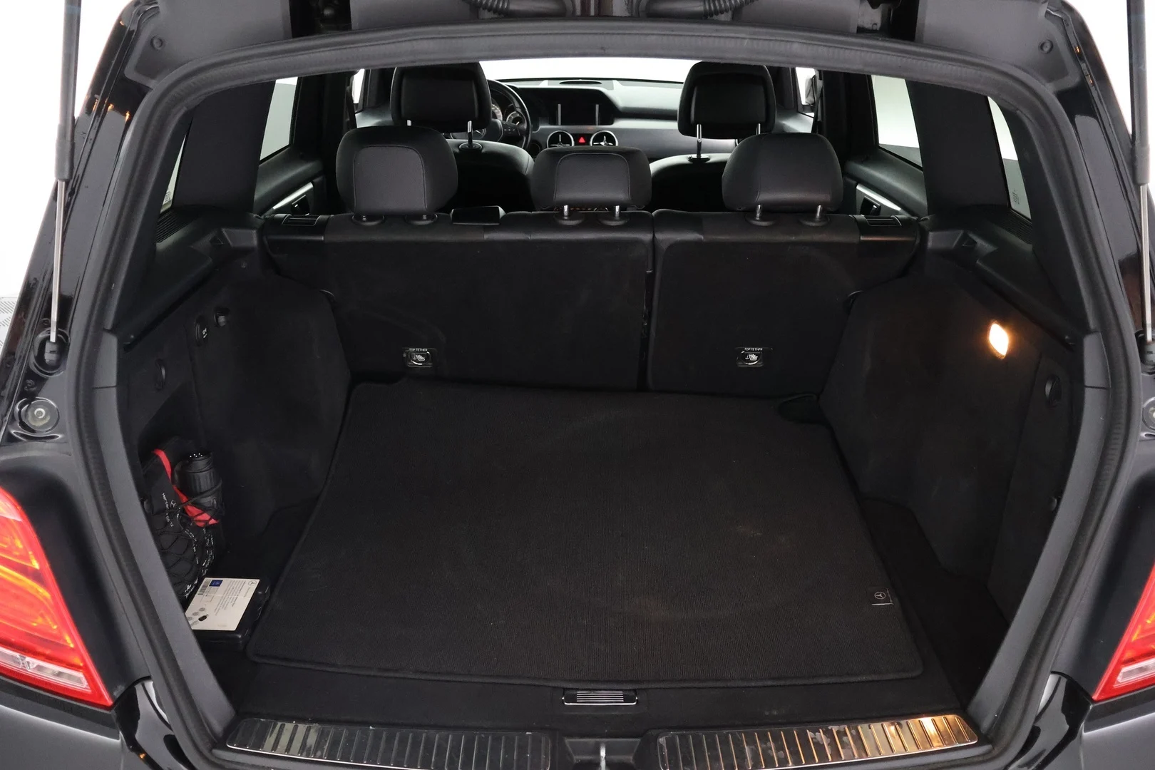 Car Image - 5U74dKmp901p3kd7kuRSZ5