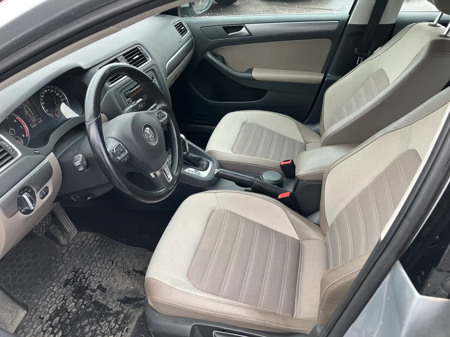 Car Image - 5FD8Pp9xfxPDGGJvJomay7