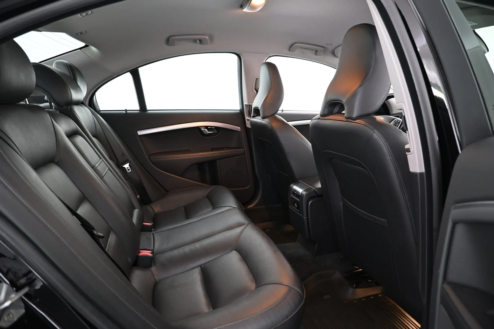 Car Image - 5fdkbdFO6ubeWttlxSKWnS
