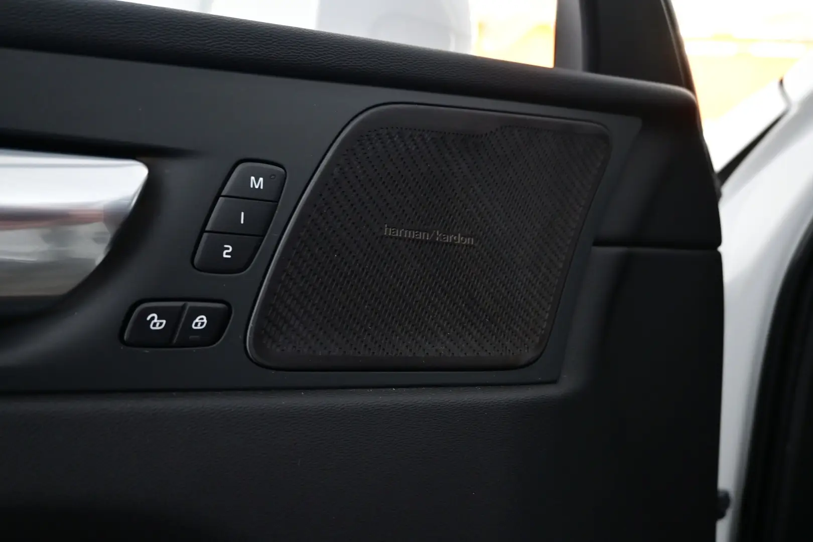 Car Image - 5ajzAQdIGKIvDdlL0NNs7e