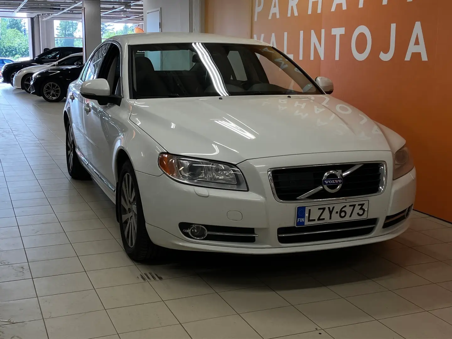 Car Image - 4ASlSoQu7SS39nRo4MtXiK
