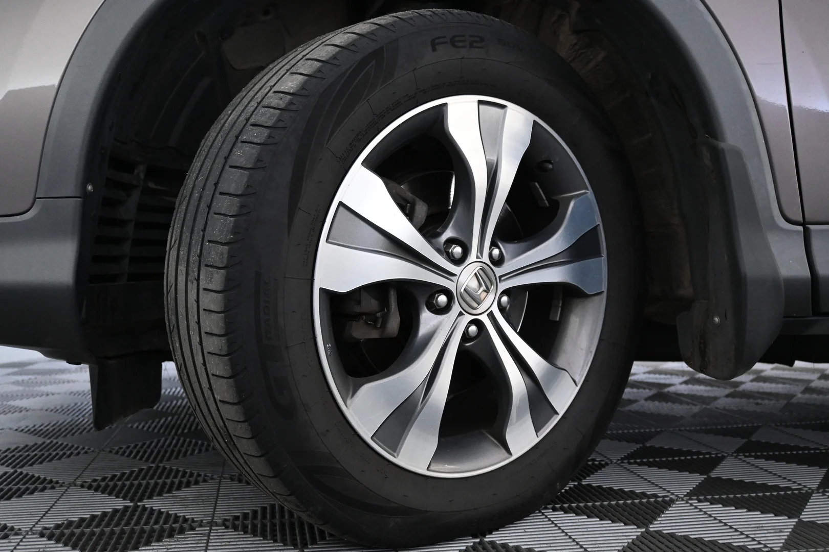 Car Image - 3i3GSYNUEZLl4M17dhkc3e