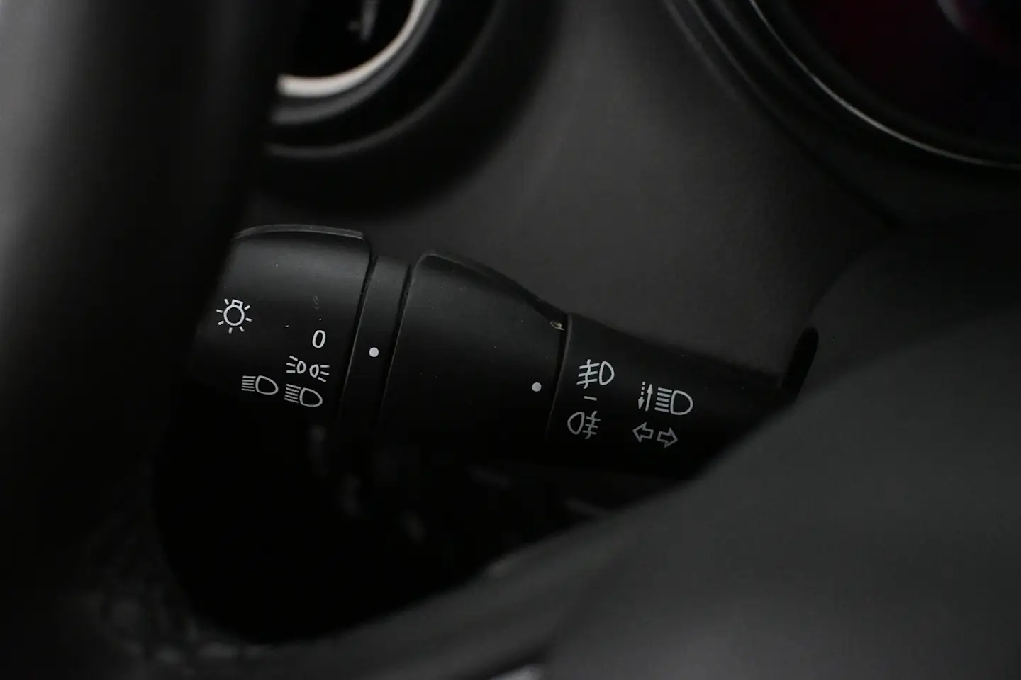 Car Image - 6AgfIH89XqLZup7Yc8eEOy