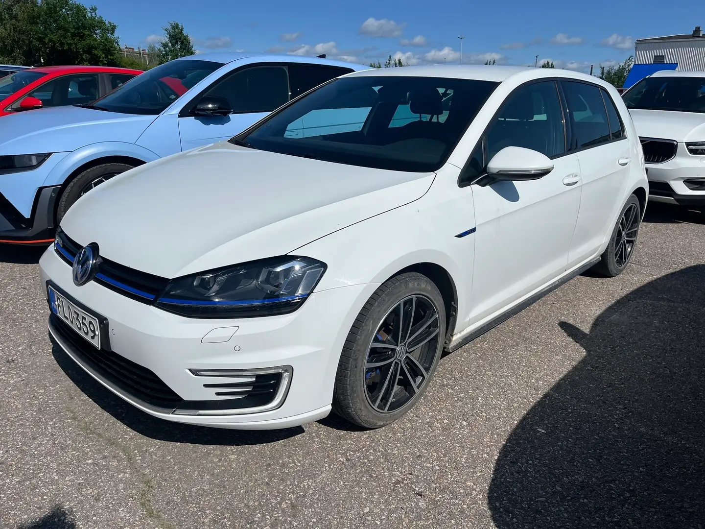 Car Image - 22ptC7IyLM2ec4B9f2L5BR