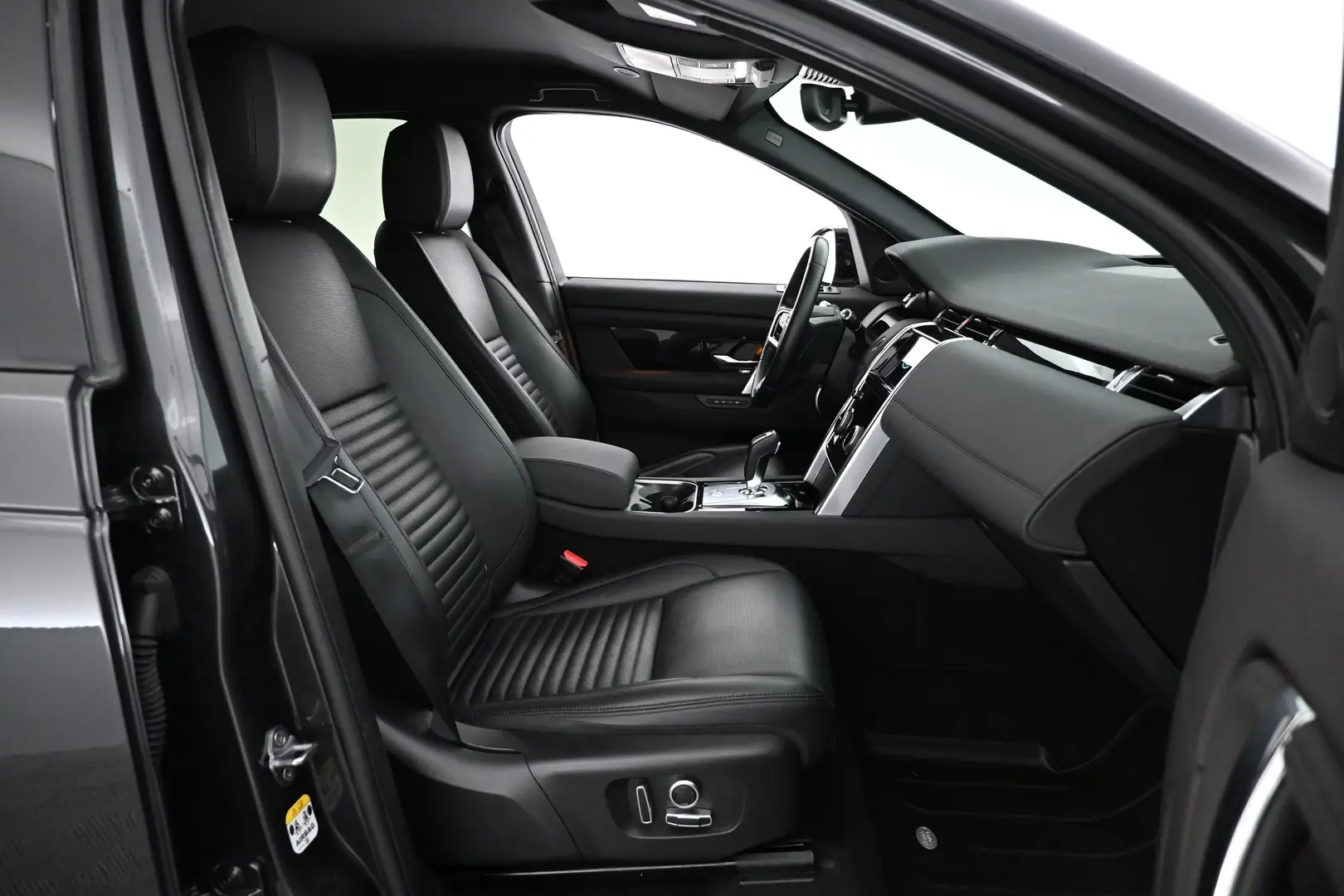 Car Image - 4nJRkSTLR46WbQrcrMjDFV