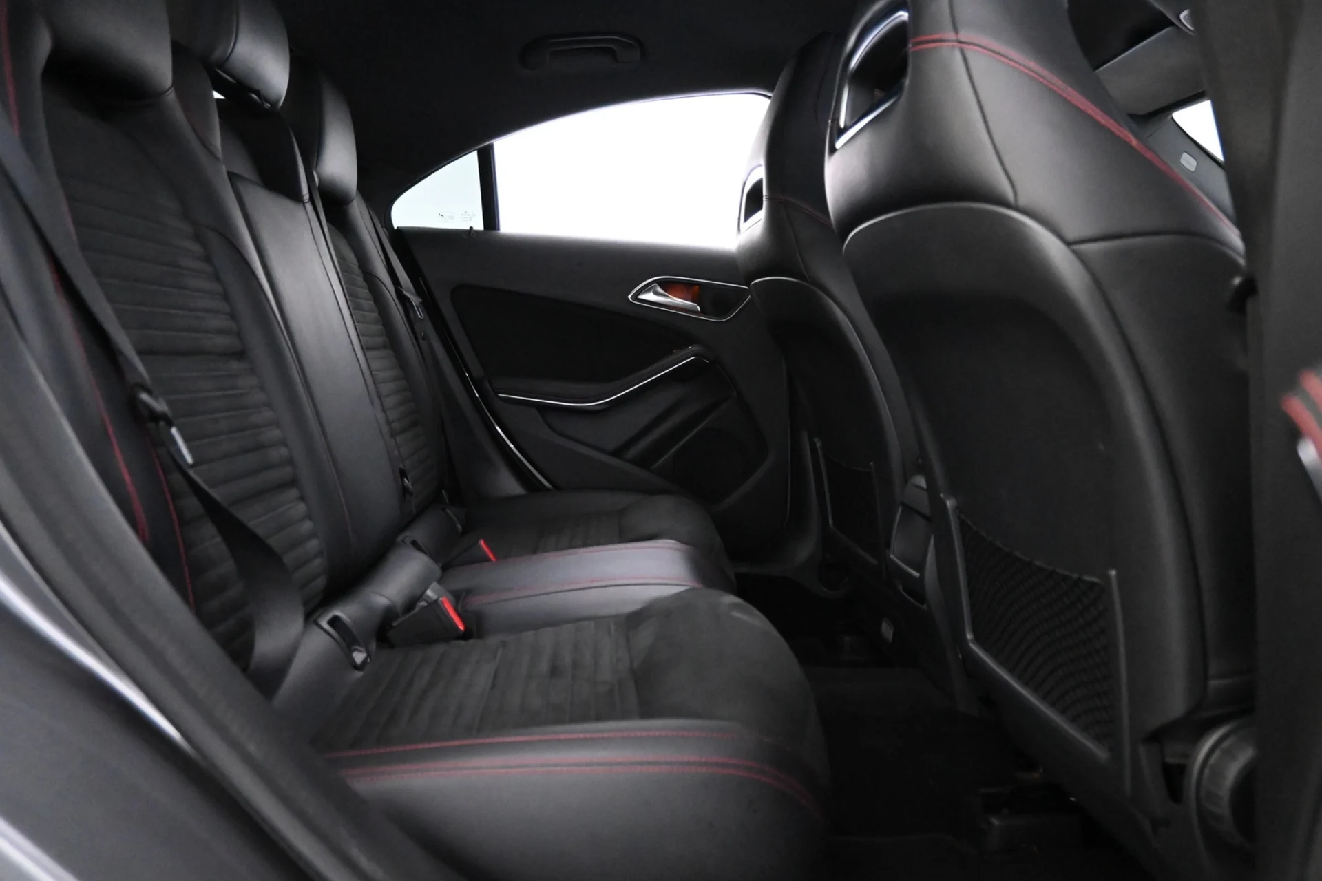 Car Image - 7JLQMCgYcIGWedfLsZyRlS