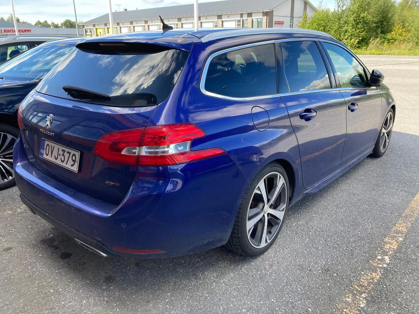 Car Image - 6PwdQOYWZ1UAkH8EaUP8uV