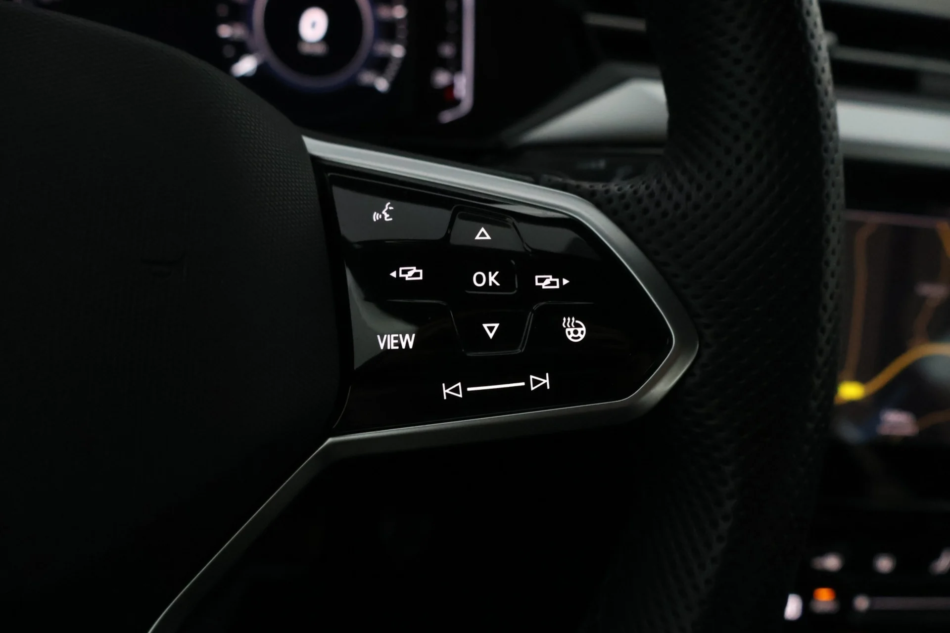 Car Image - 4PrV27CI6KwPxfOuwltM9U
