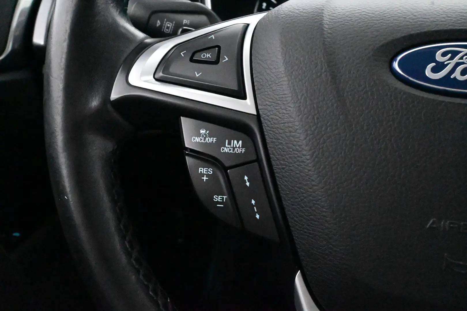 Car Image - vsaJnva9tDImxxAErayg4