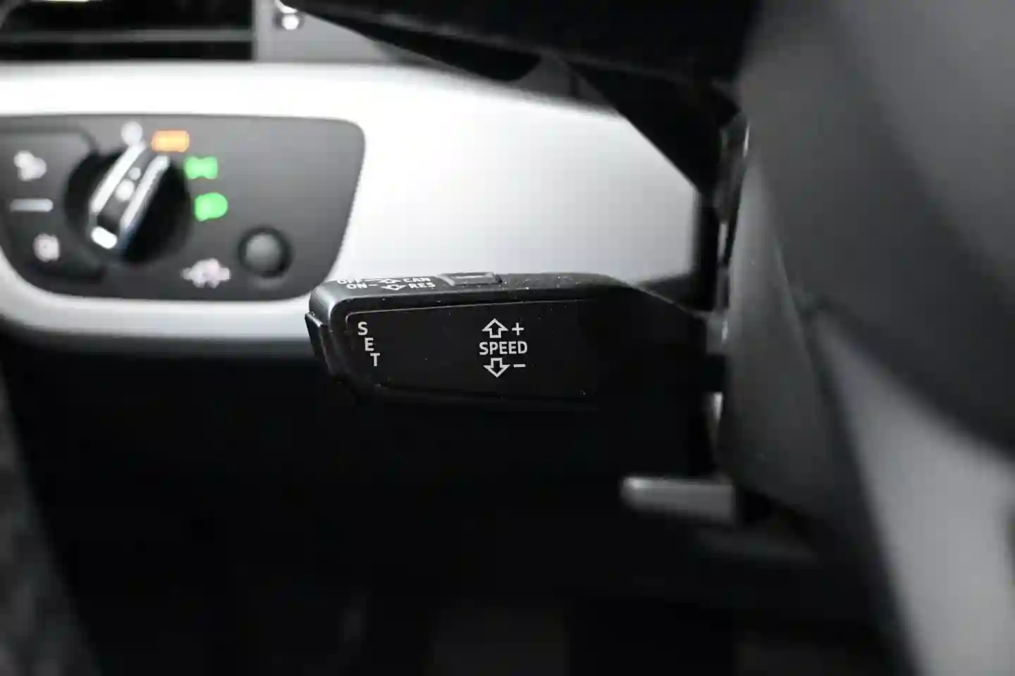 Car Image - 2WaFyX8O6GhOCzhRMyAgTa