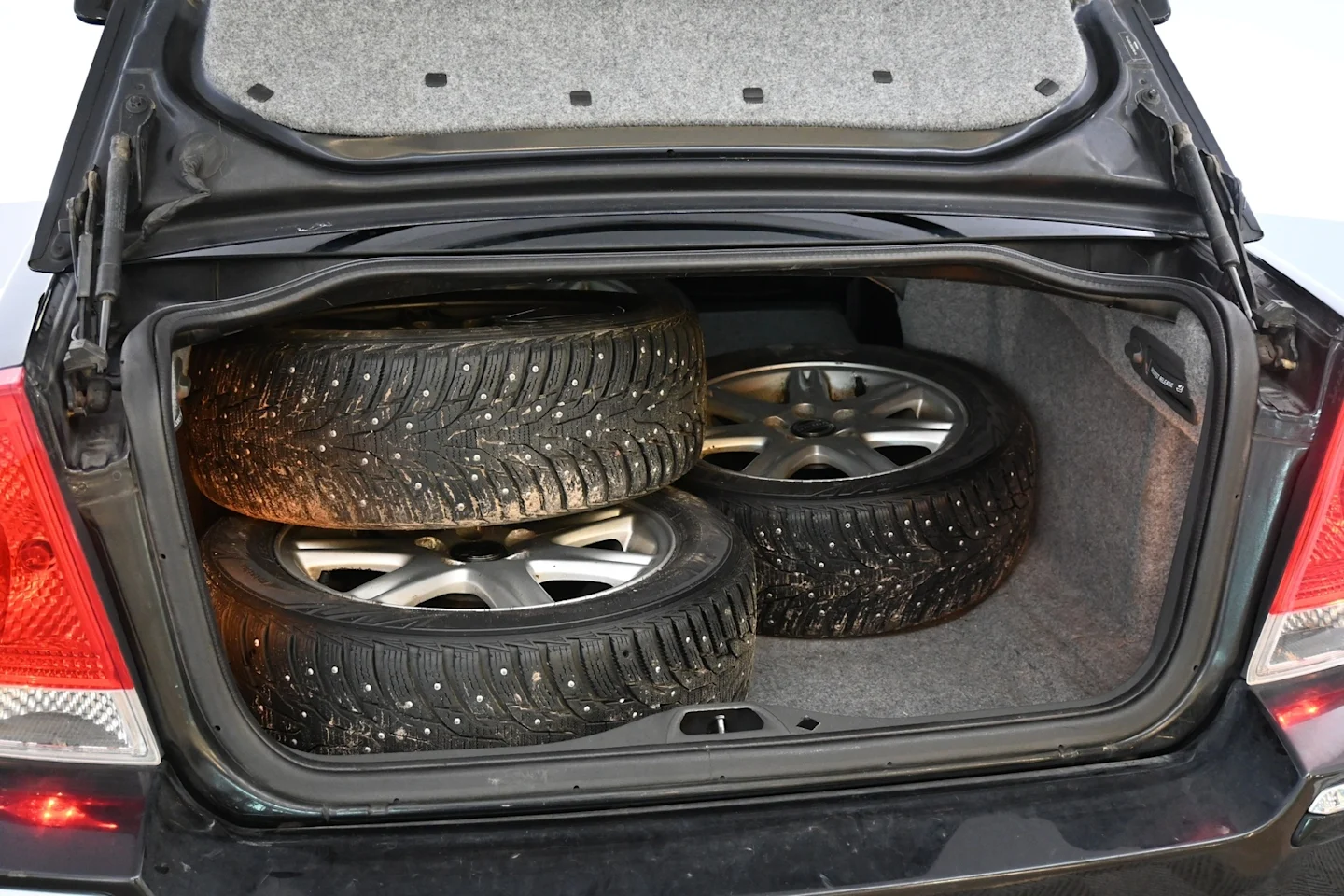 Car Image - 6vZ8fMSASdm2ENlZGrglq8