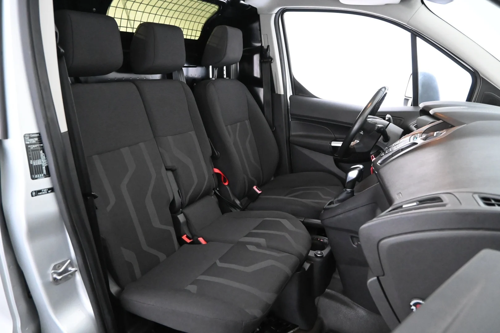 Car Image - x4MdXSkkFNh1zgKCjJp1a