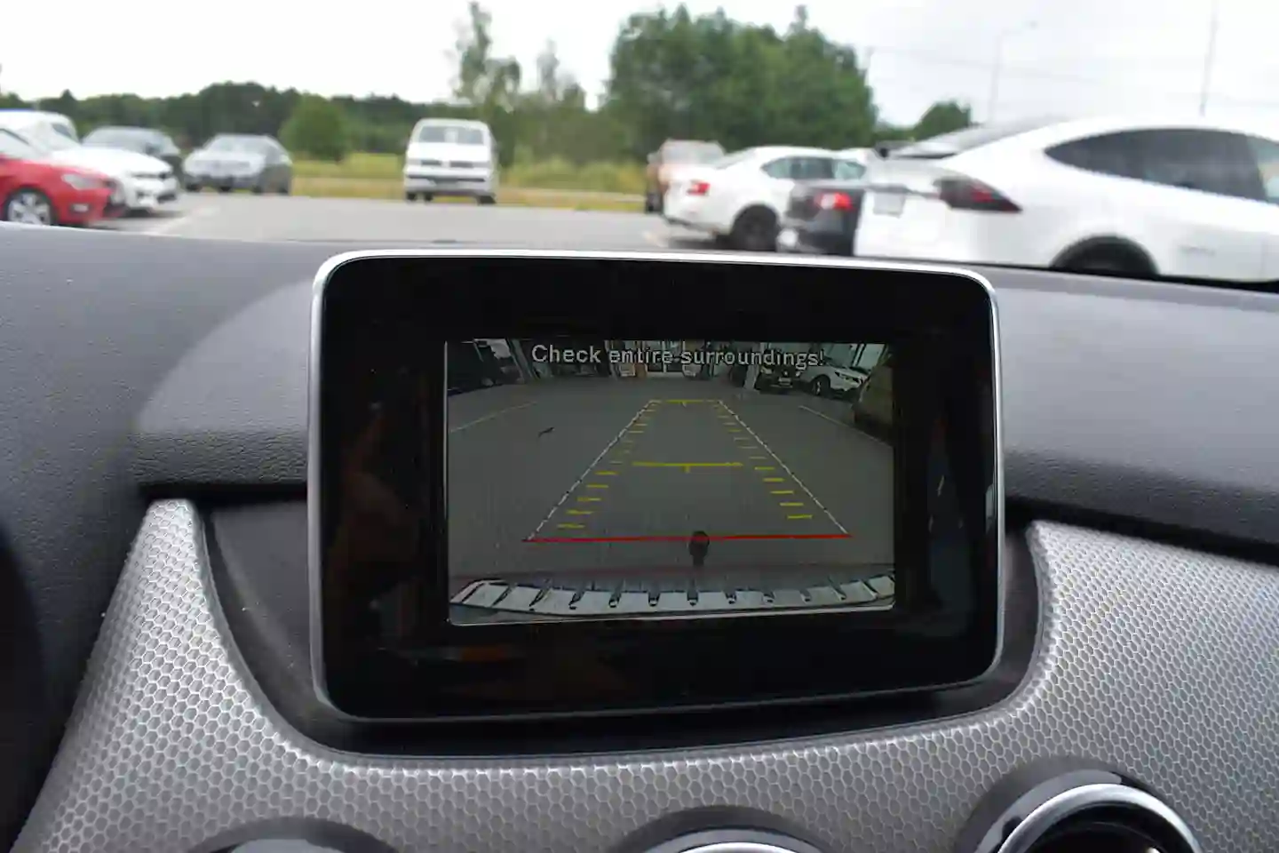Car Image - 2XCnmGaYiU3Mm8u95nRU7V