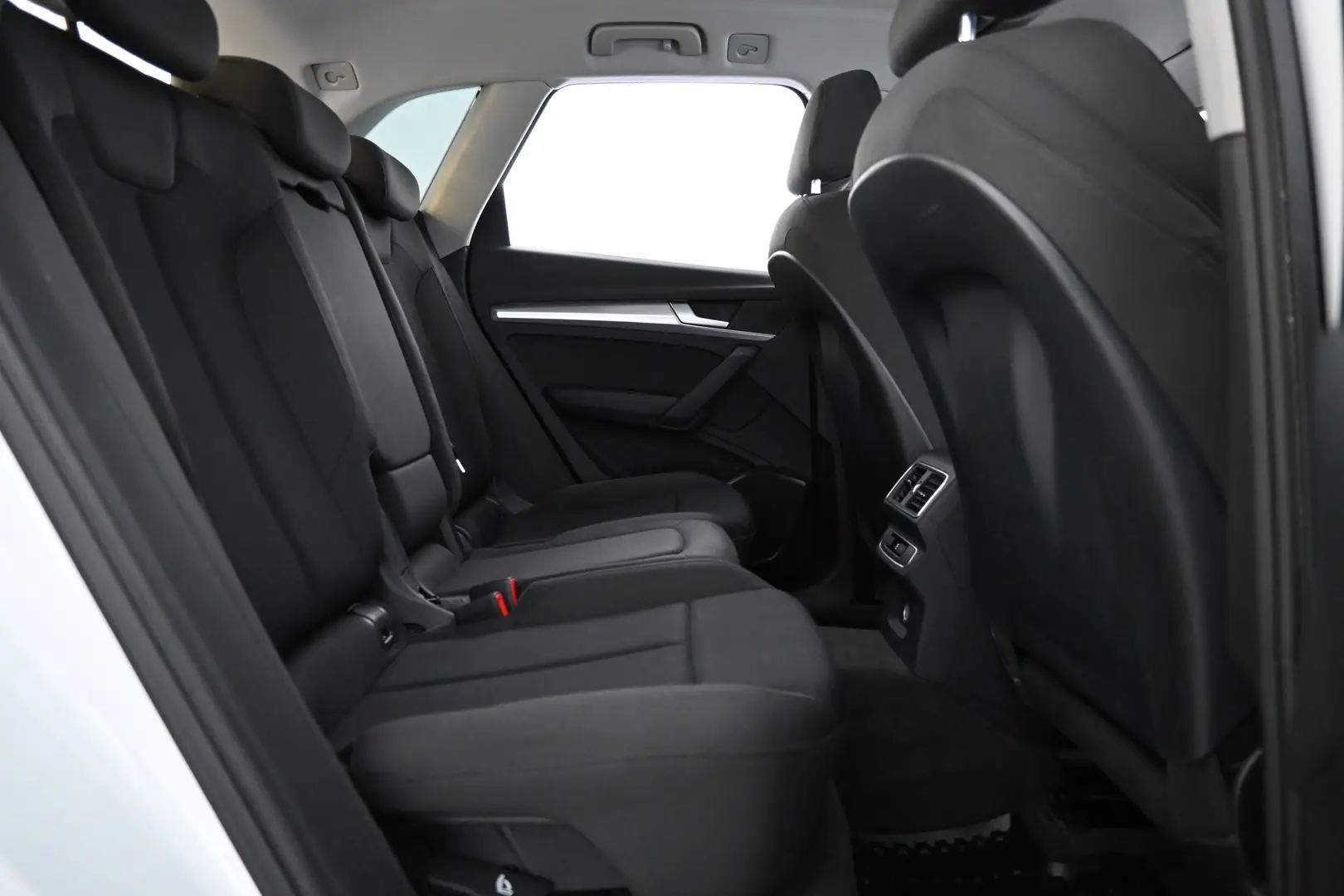 Car Image - 1nhCL3iWTeRETnCsgUteUU