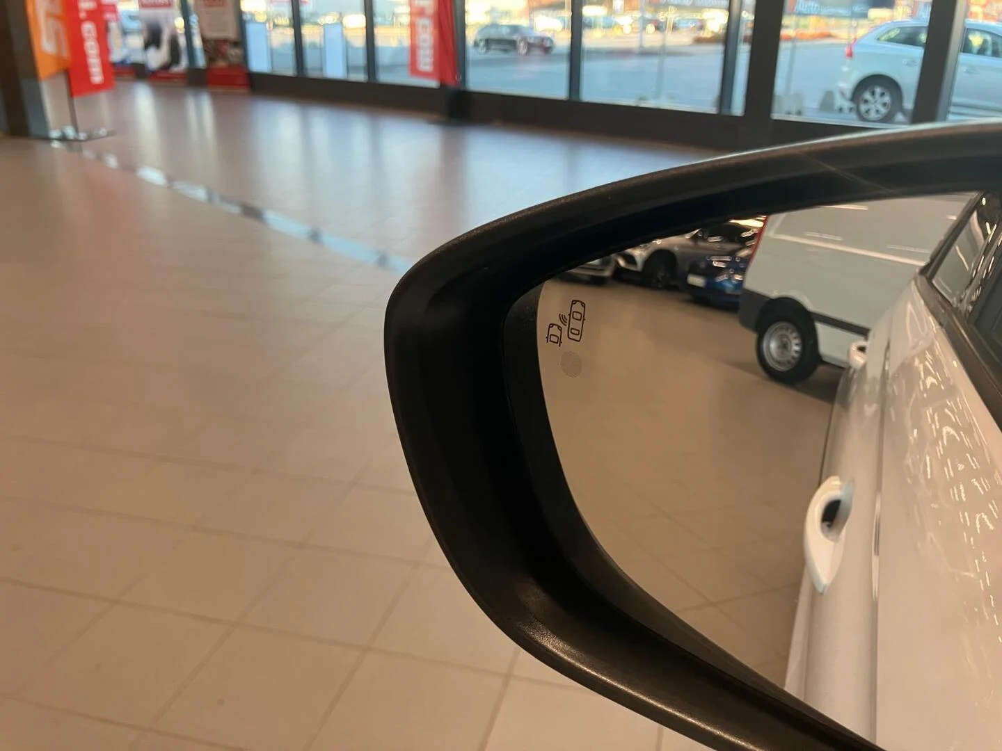 Car Image - 6vwtm57KDiPGNoWt08MCSD