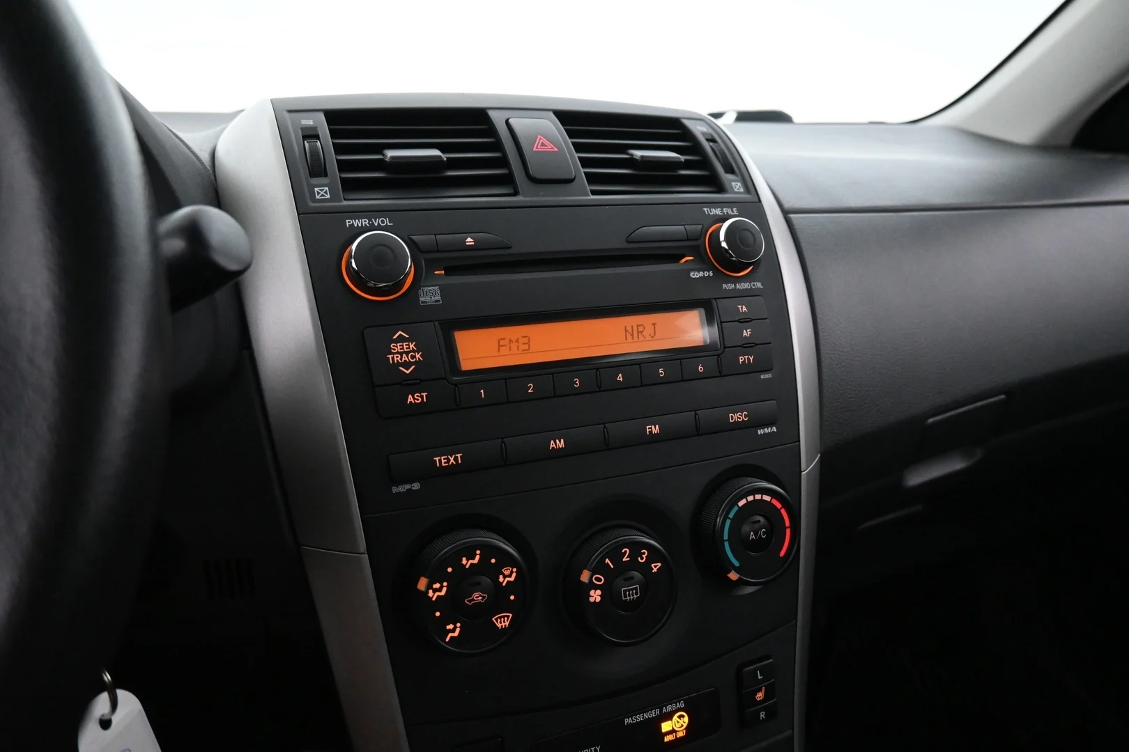 Car Image - 32XvEbmhvjhKqb2mVzf8PG