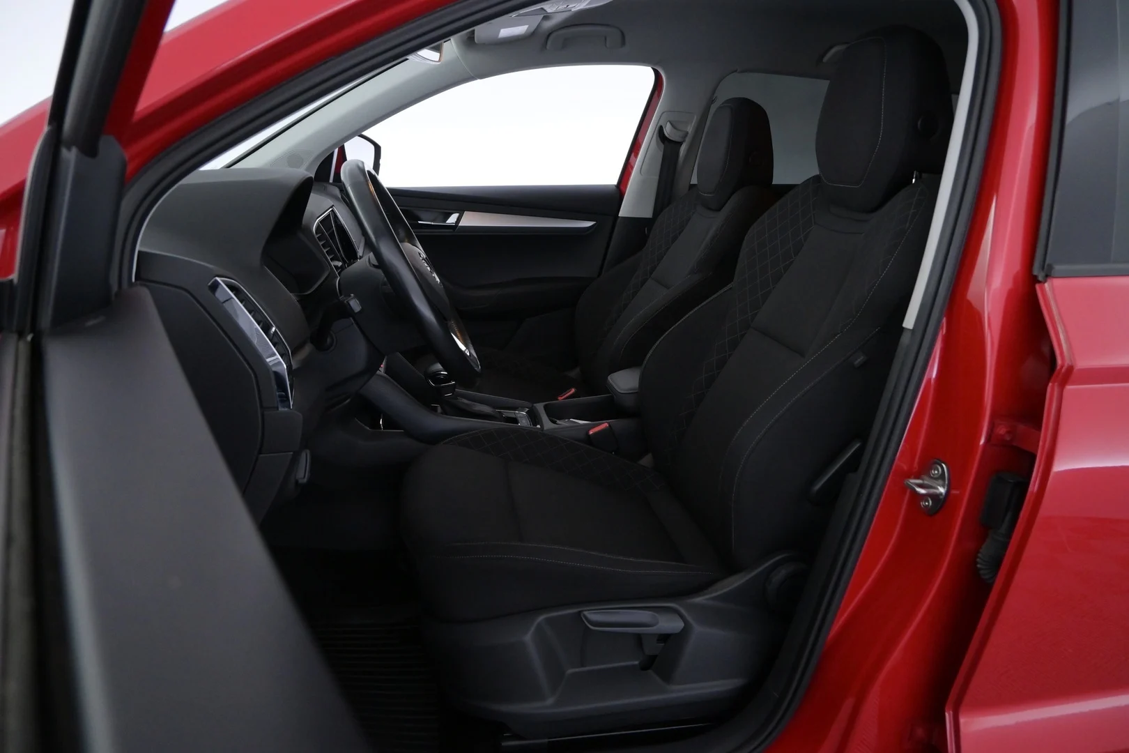Car Image - 2qalZVL2Mkn3Q2xyREPto1