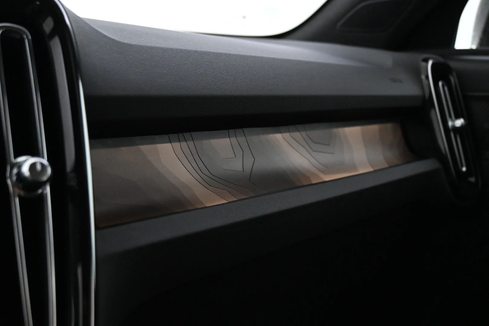 Car Image - 621XAlEEuLPLvCmQimKgcY