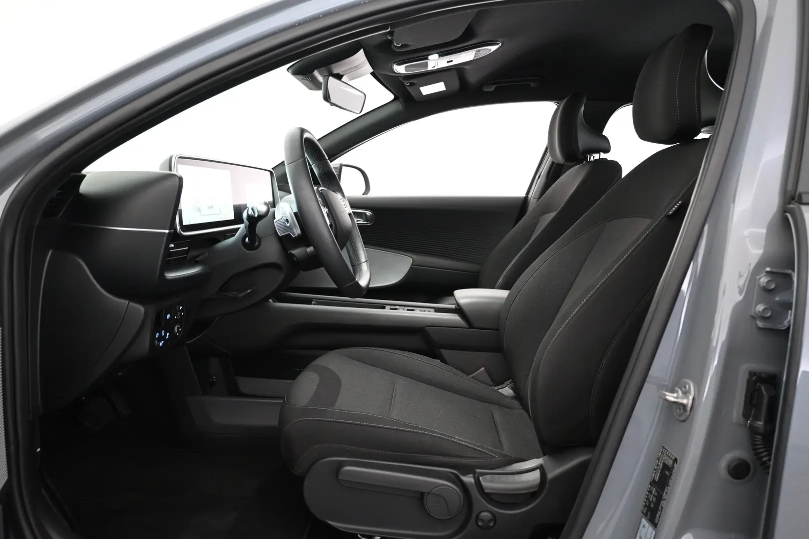 Car Image - 3k1Ah2mHWZUbfJujXTAnhG