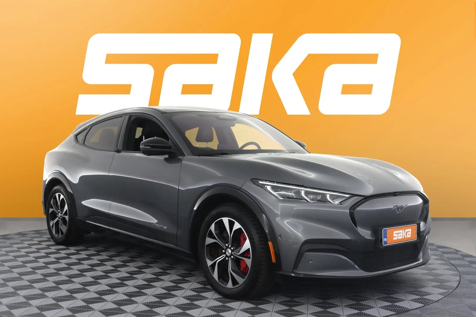 Car Image - eDfwDZQwS4RliEIbbpd5U
