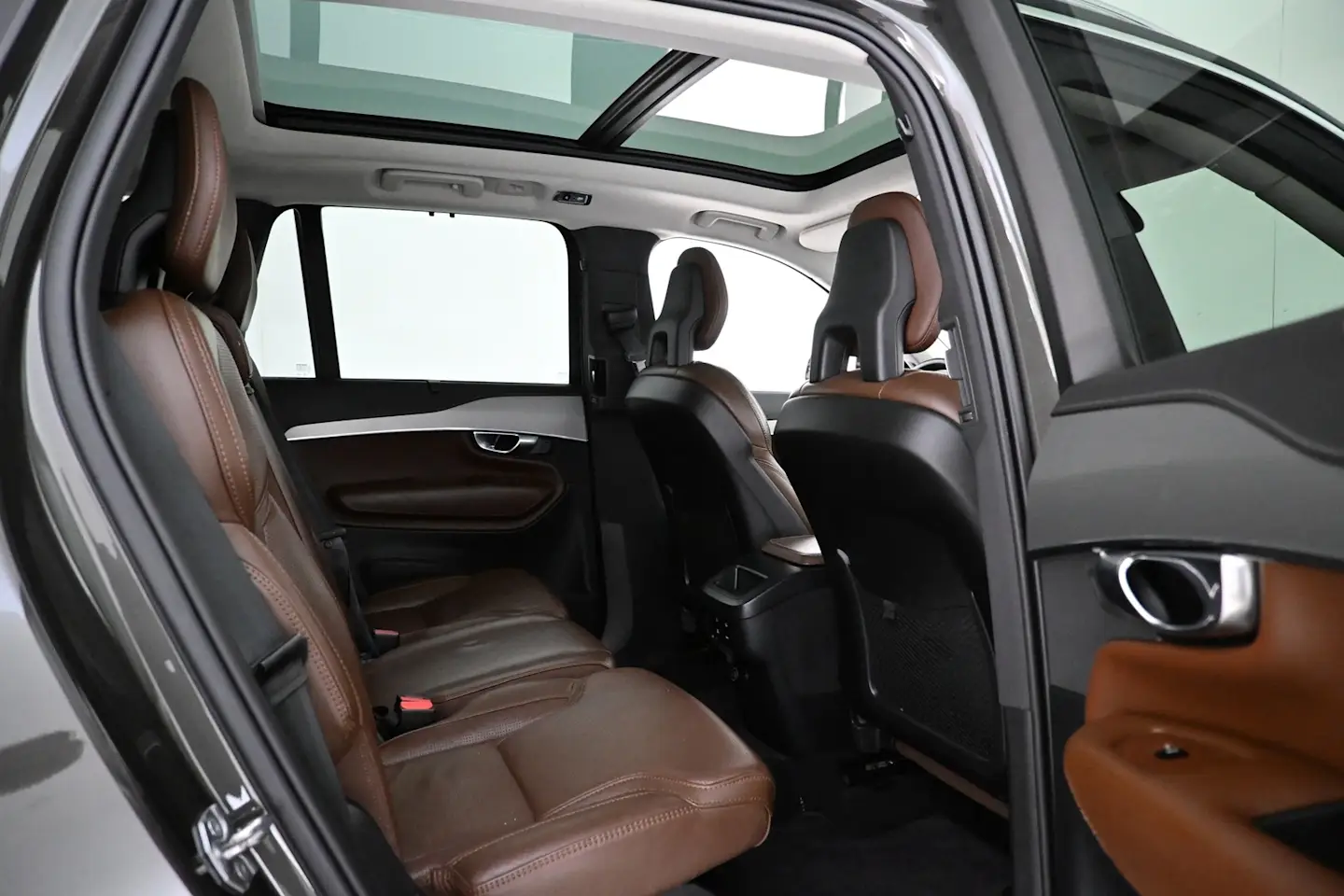Car Image - 5xJdtLViyZMnSACuOc9XE2