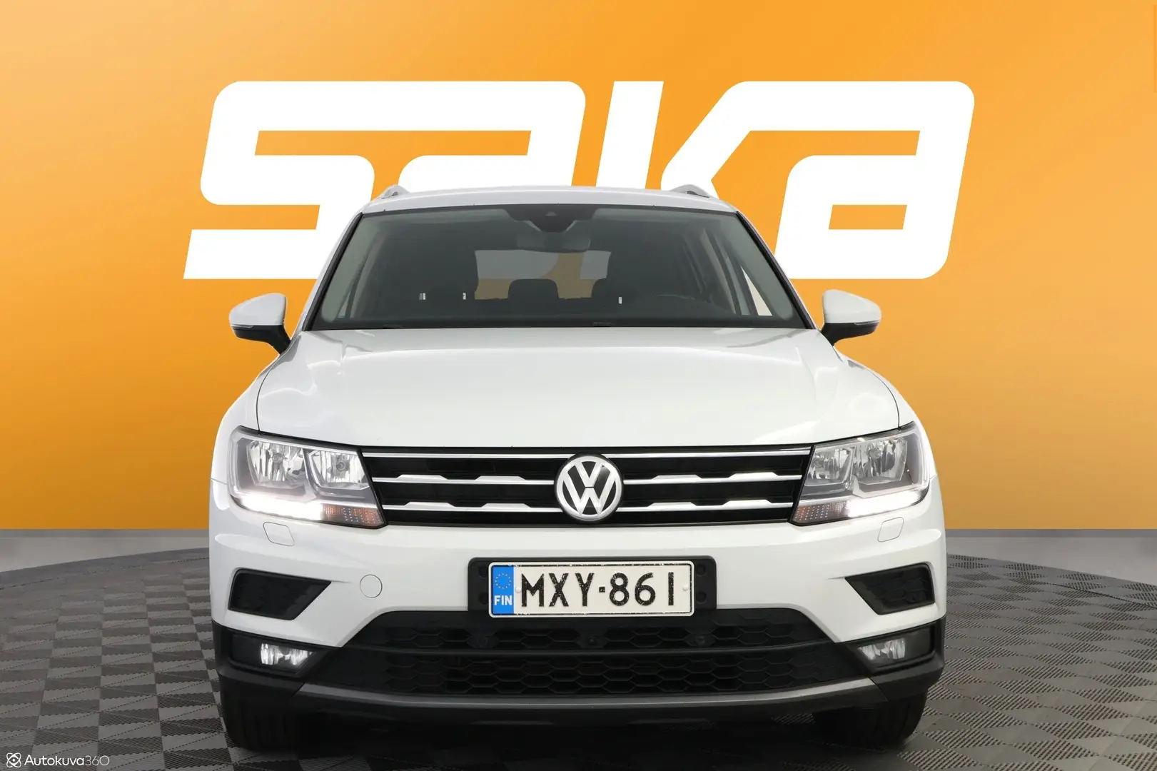 Car Image - 2Lo66UZKFpDlumonoHXi0G
