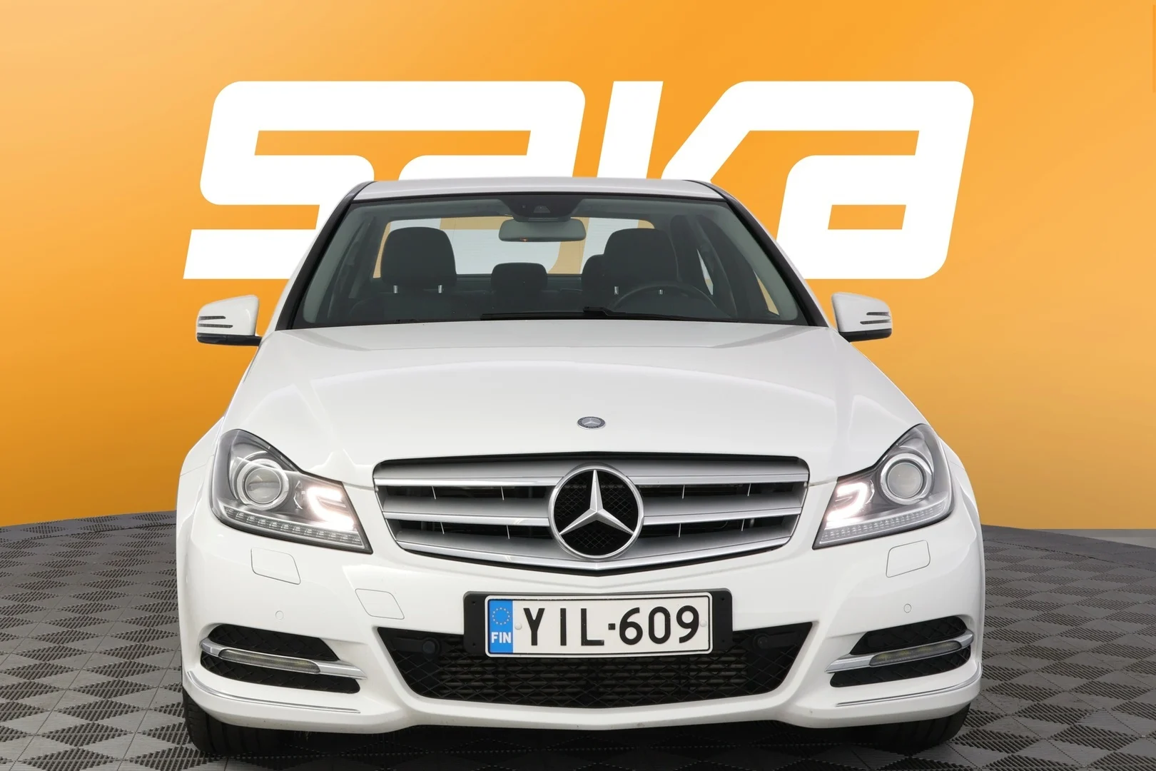 Car Image - 1Rf6BmXneo0aQlaep8SlJ0