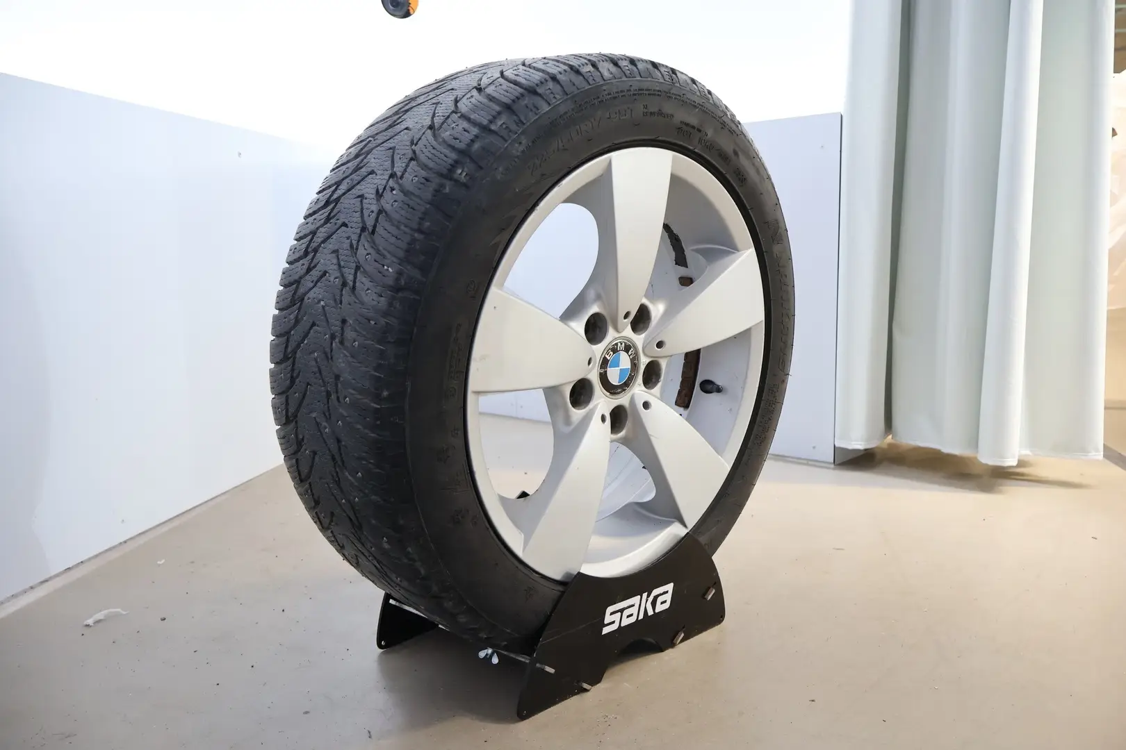 Car Image - 7Mk19kZHIt7cITSiXuEr3H