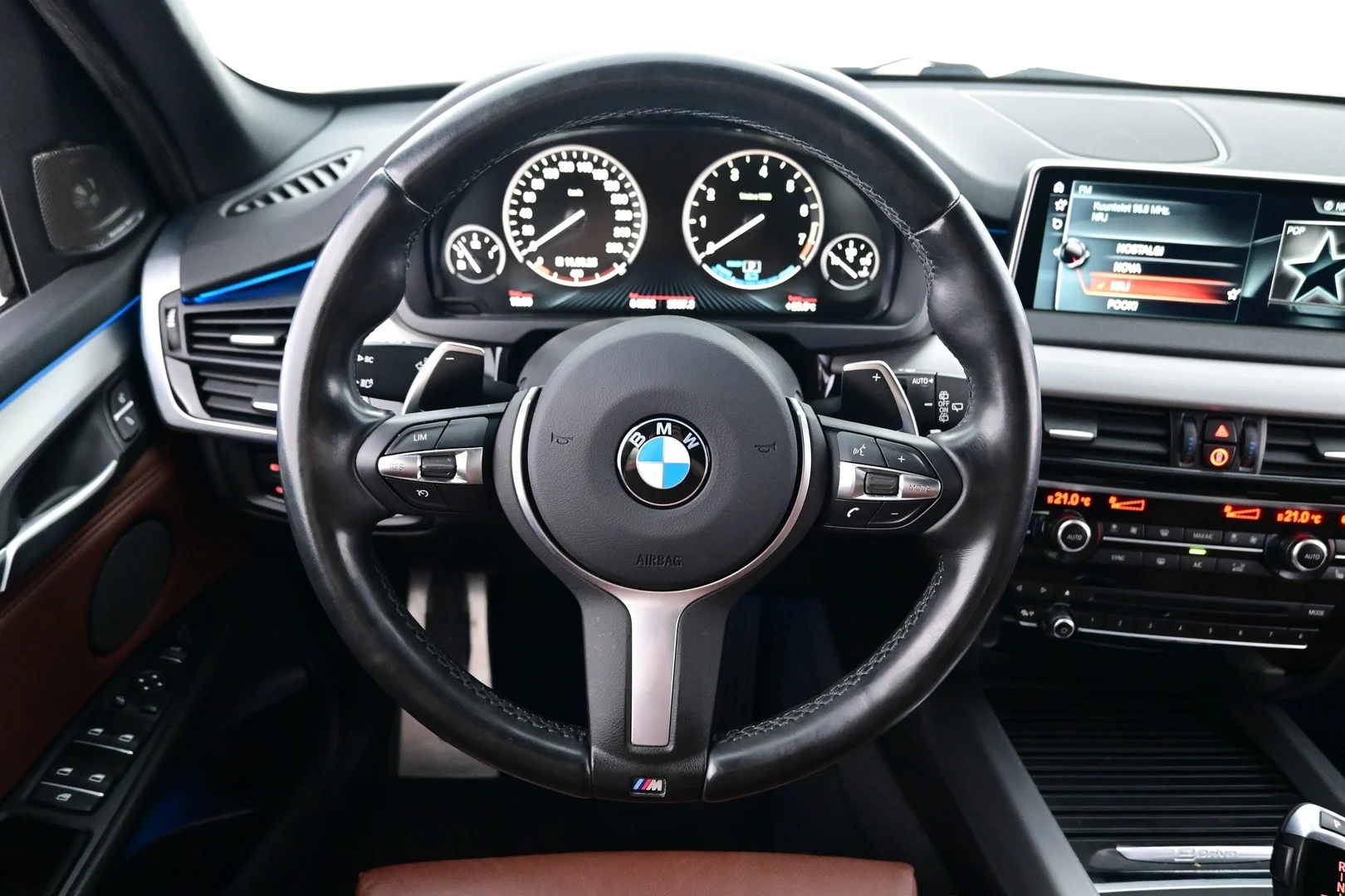Car Image - 41o5JngCfEBOFkZXuY2ptv