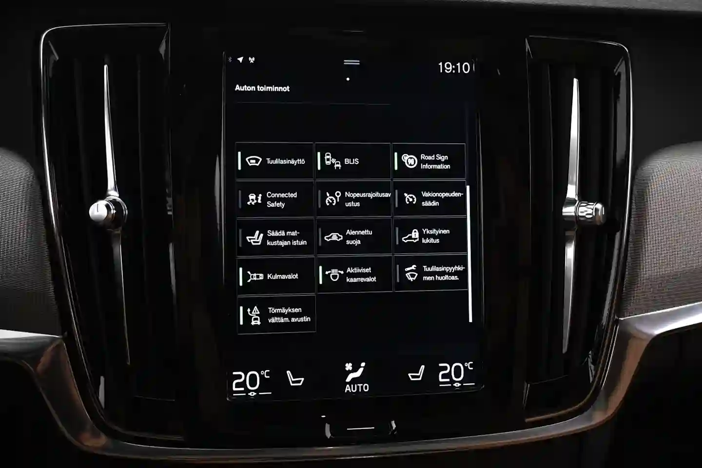 Car Image - 2kLJpdTRPefS0qQVbxAGRg