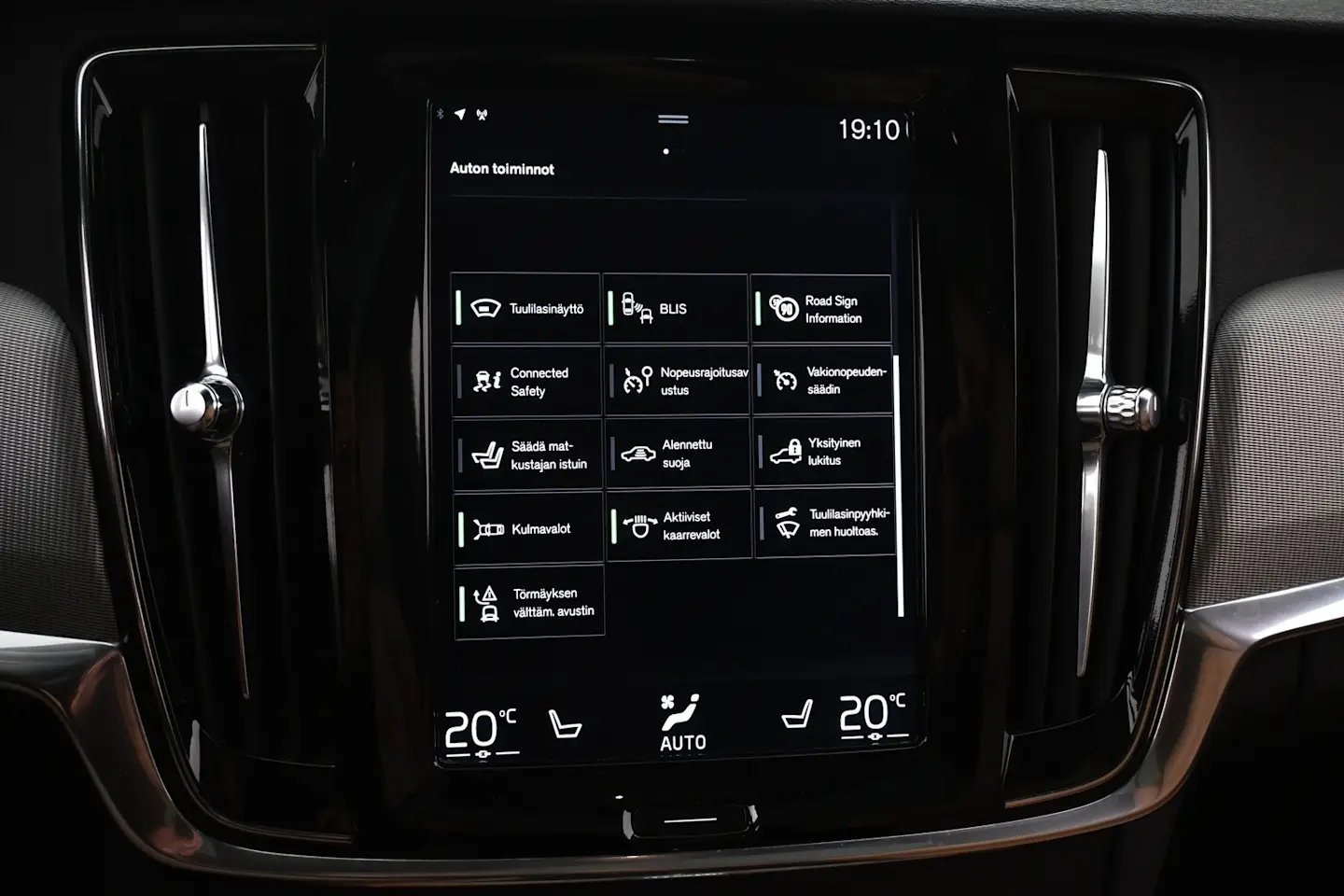 Car Image - 2kLJpdTRPefS0qQVbxAGRg