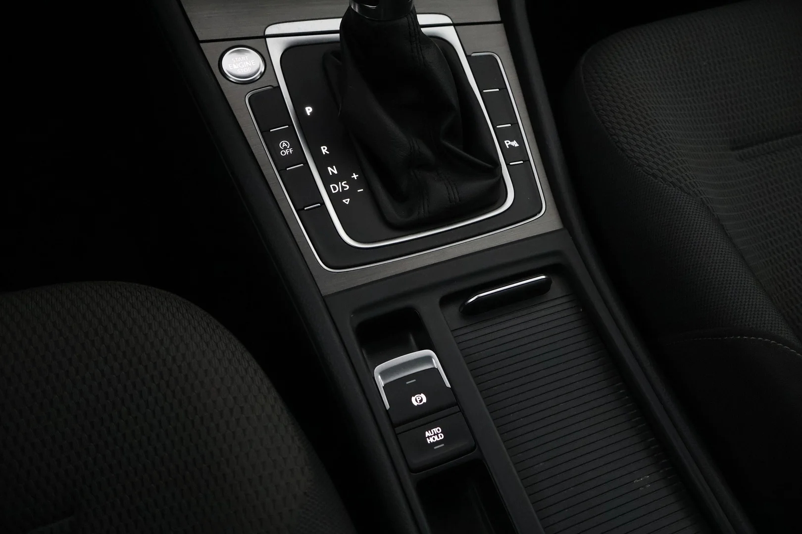 Car Image - zbVT3ASR0Knus4NuEiBdZ