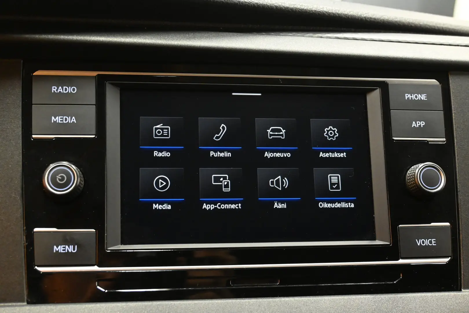 Car Image - 4hGbt8yN8qw8p2hJeqCsLy