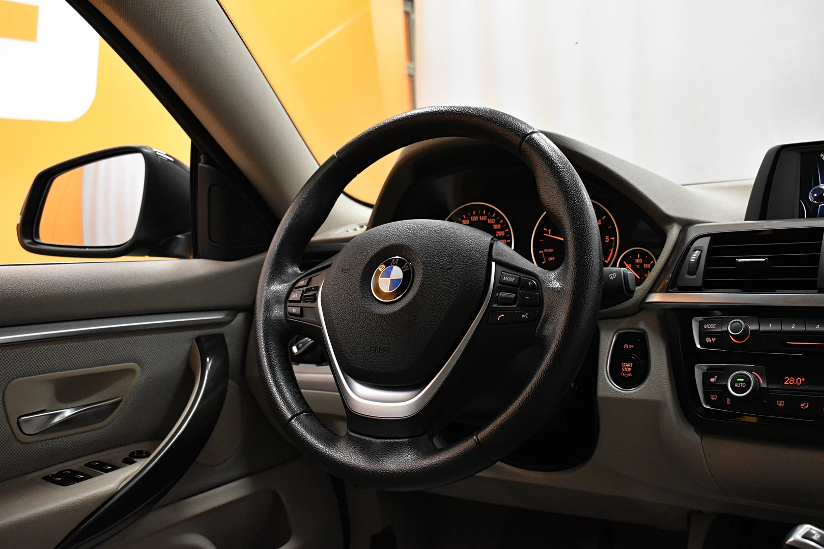 Car Image - 6NAFzxMCfGfxipp2RaYq1j