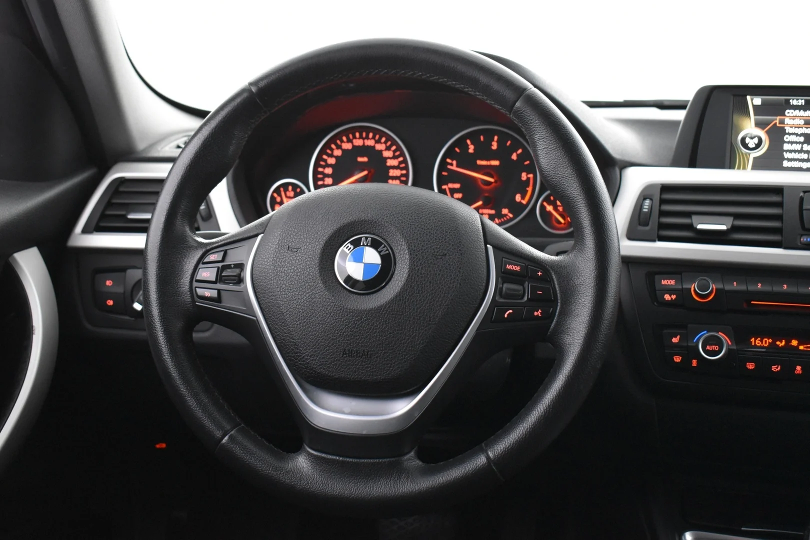 Car Image - 2vGE9Sg0qx18ACLxcSHP89